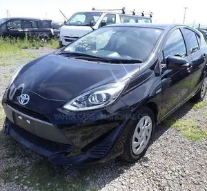 Toyota Aqua 2018 Black