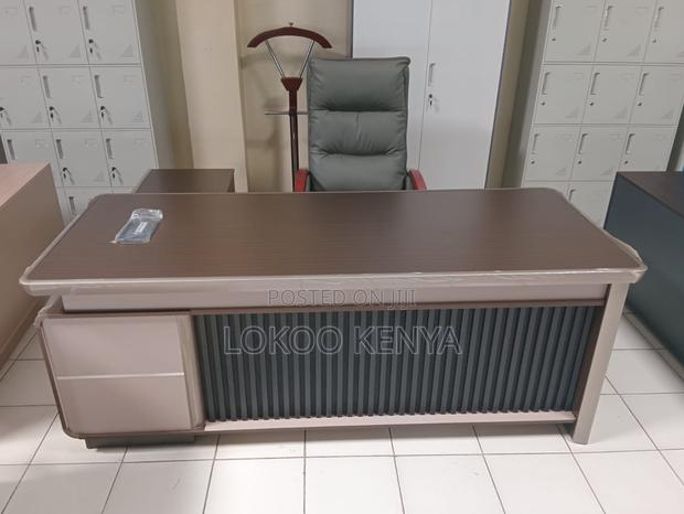 Office Desk; 1.8 M L Shaped Director's Executive Office Desk