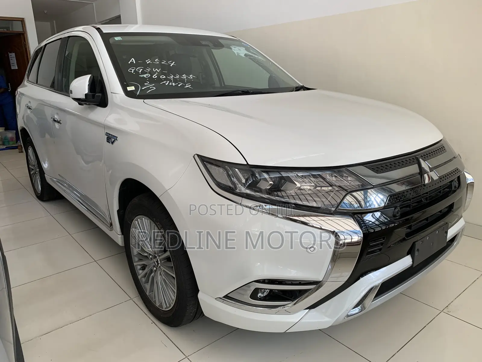 Mitsubishi Outlander 2.4 PHEV AWD 2018 White