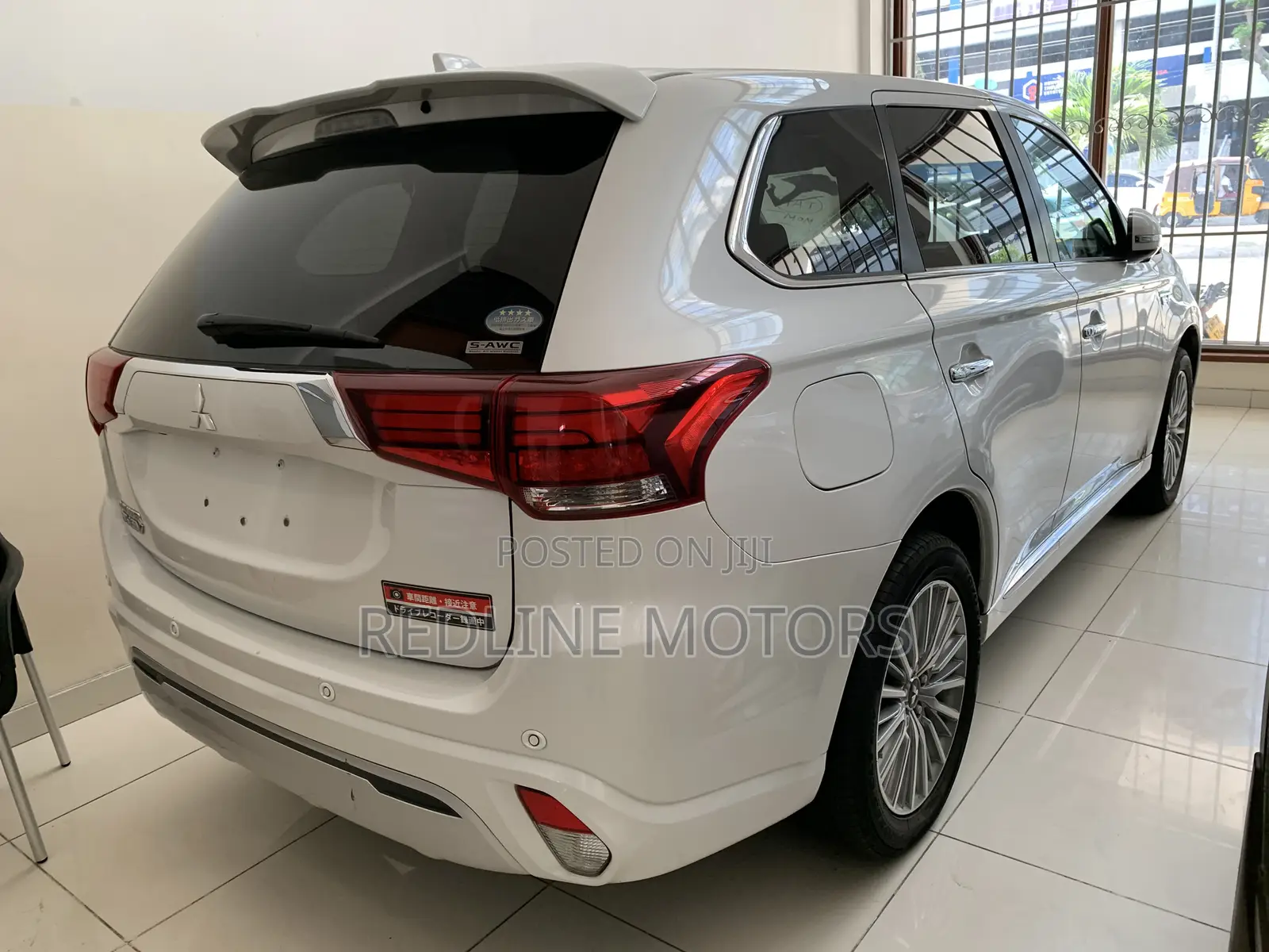 Mitsubishi Outlander 2.4 PHEV AWD 2018 White