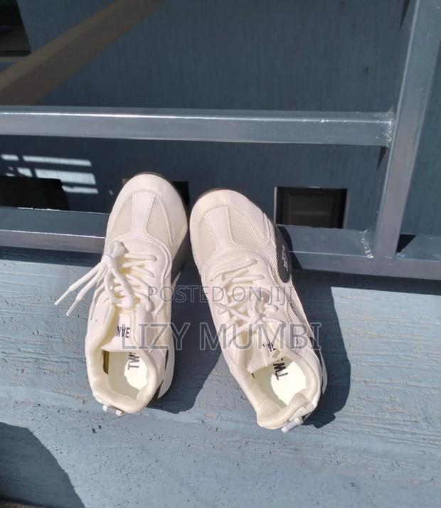 Mumbi Apullo Fashion - thumbnail 12