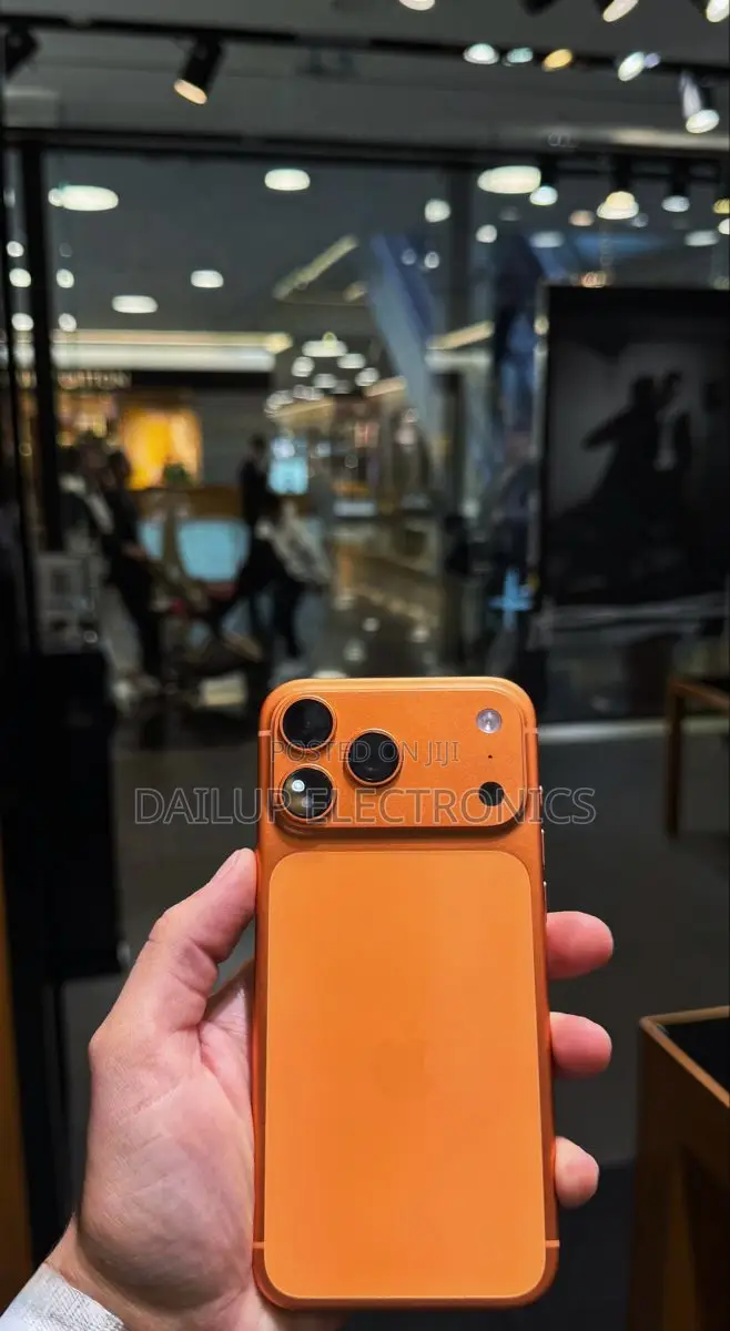 New Apple iPhone 17 Pro Max 512 GB Orange