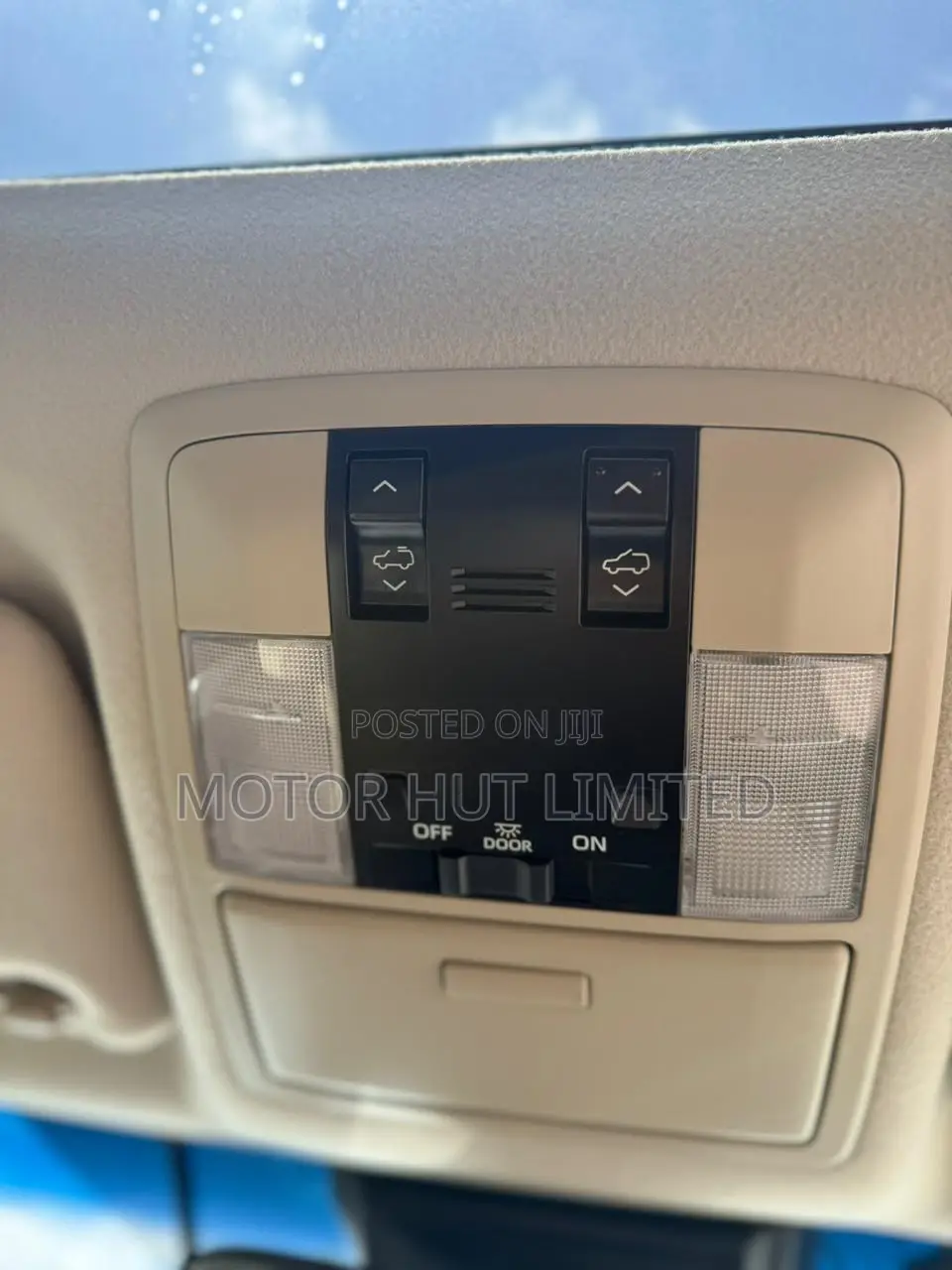 Toyota Land Cruiser Prado 2.8 2021 Pearl