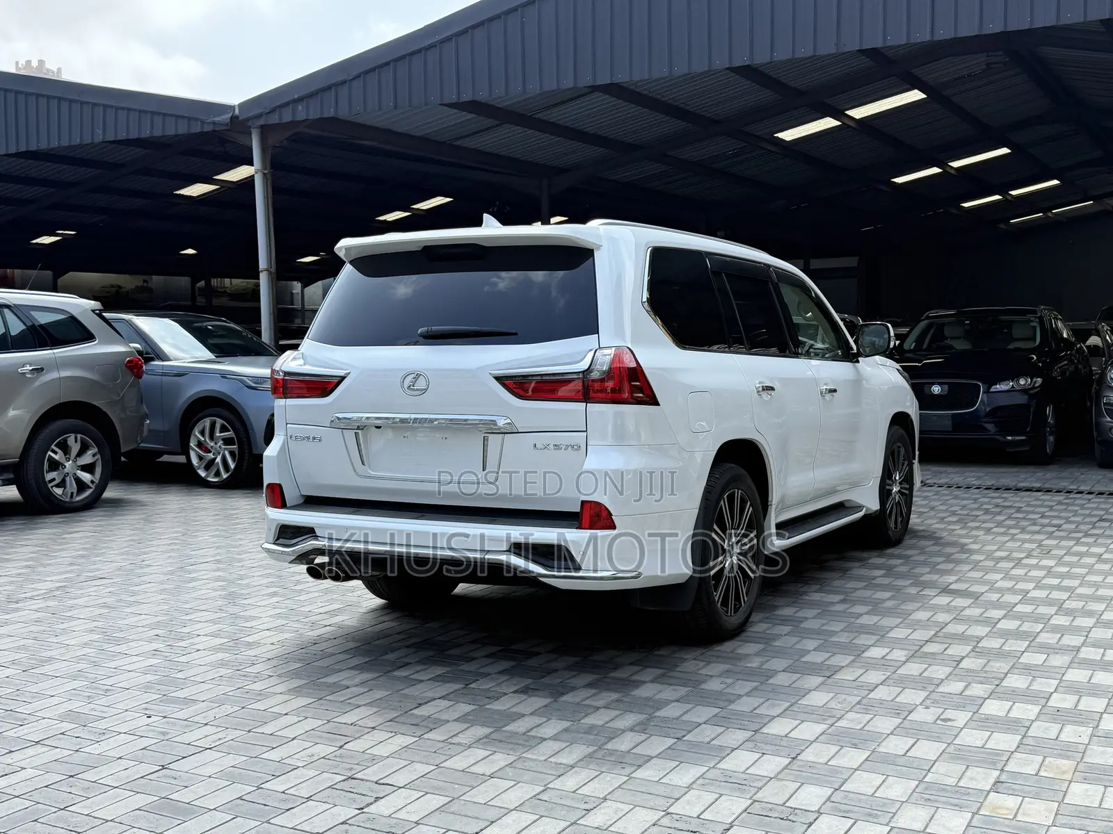 Lexus LX 2018 Pearl