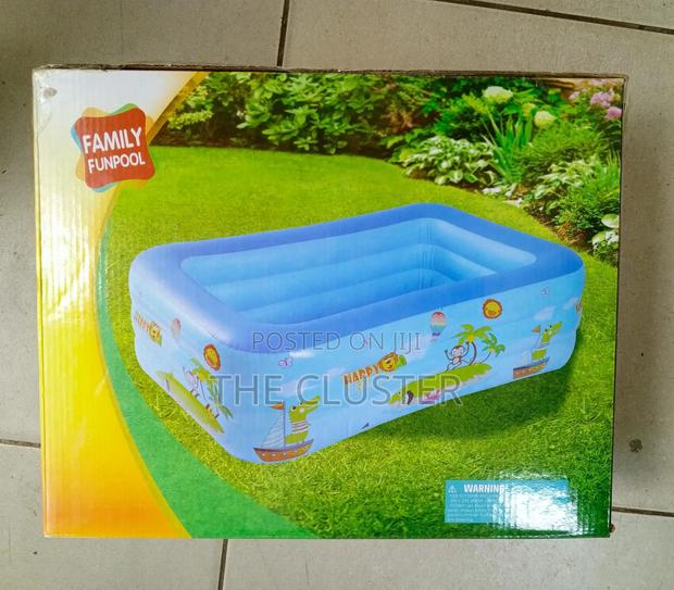 Inflatable Spacious Swimming Pool