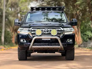 Toyota Land Cruiser 2018 Blue