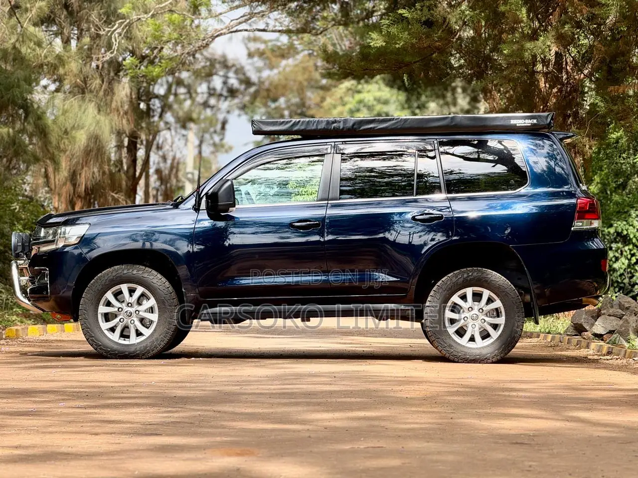 Toyota Land Cruiser 2018 Blue