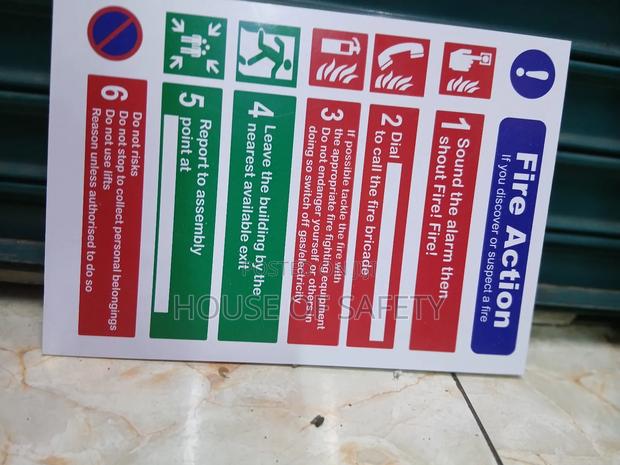 Fire Action Signs - thumbnail 2