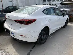 Mazda Axela 2018 White