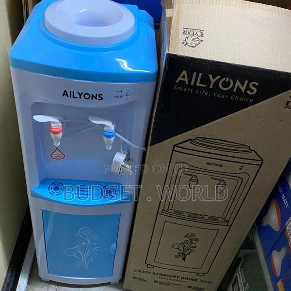 Q7c Normal and Cold Free Standing Water Dispenser