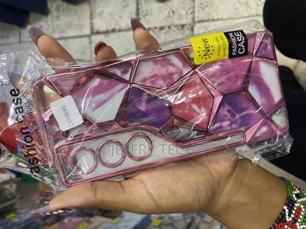 Puskii D Design Shiny Bling Diamond Cut Back Cover for Tecno Camon 40 - thumbnail 3