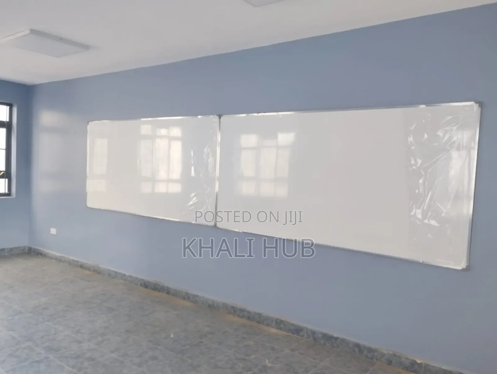 Heavy Duty Whiteboard for Business and Training Whiteboard