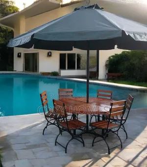 Garden Umbrella a Cozy 6 Seater Garden Umbrella Readymade