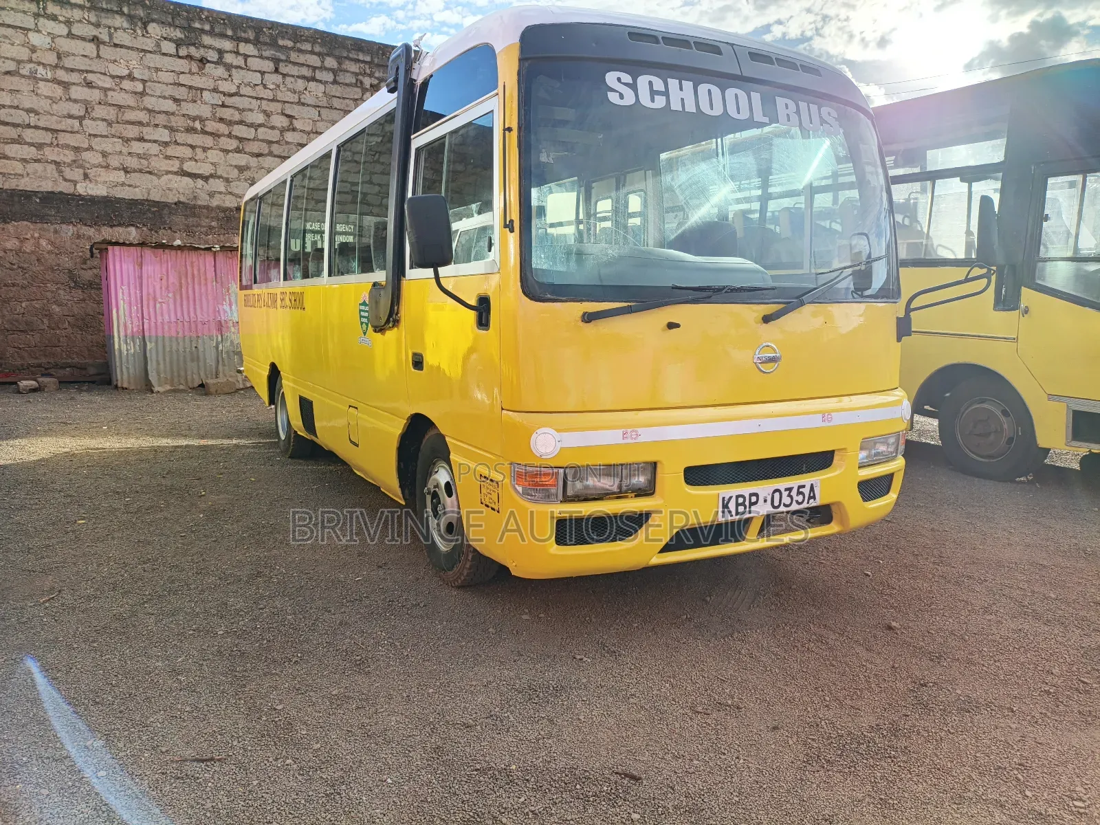 Nissan Civilian 2008 Yellow