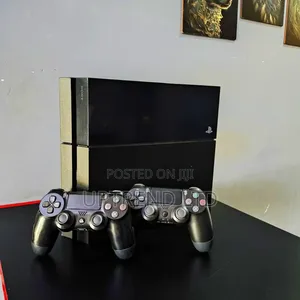 Super Clean Playstation 4 Standard Two Controllers