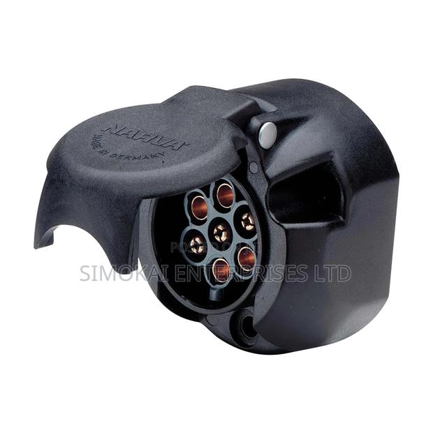 Trailer Plug 7-pin Female Plastic - main view