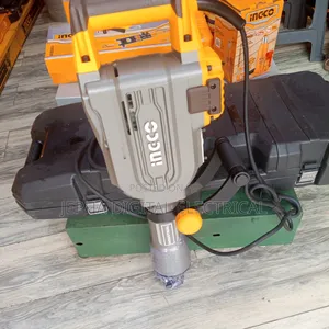 1700w Ingco Demolition Hammer