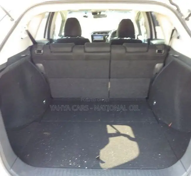 Honda Fit Shuttle 2018 White