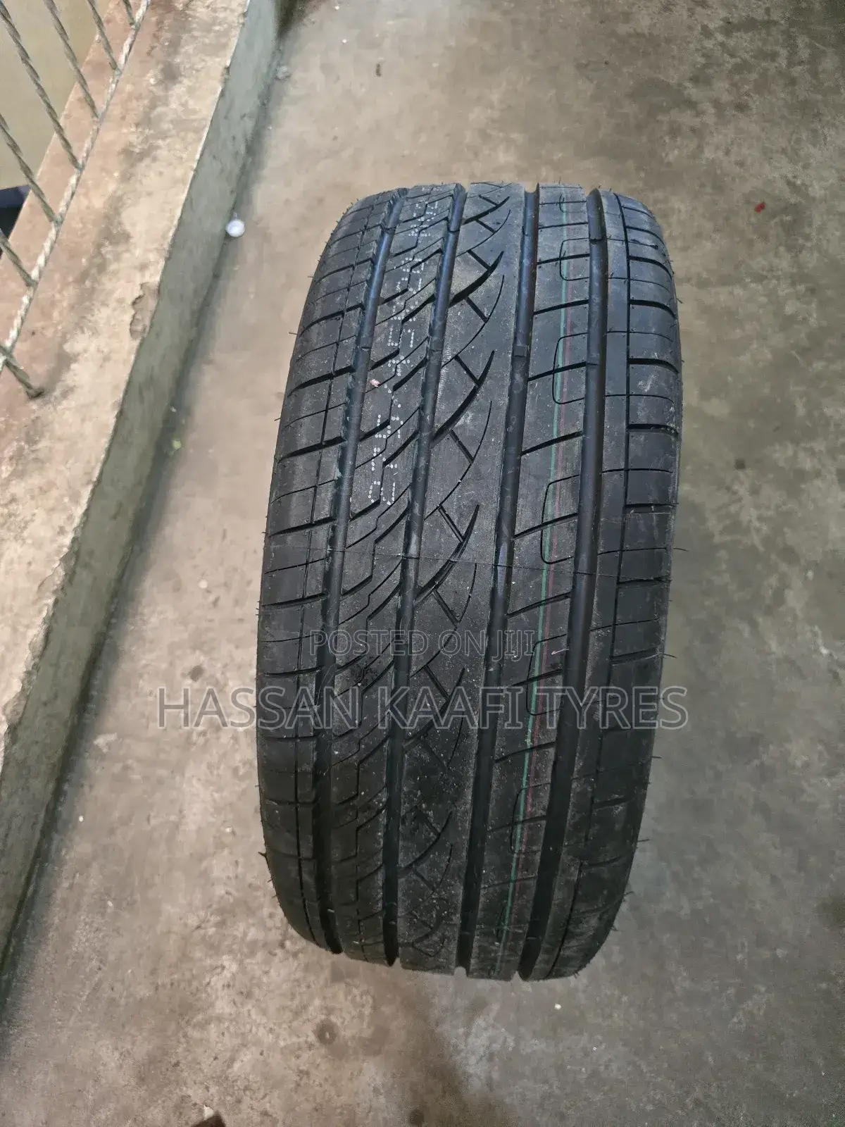 275/45r20 Durun Tyre