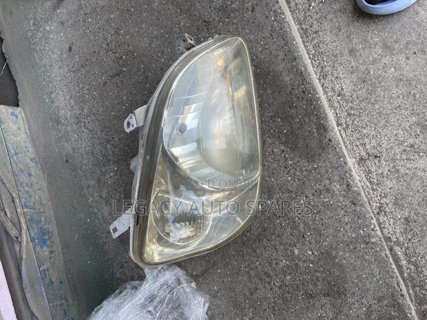 Toyota Raum Headlight - thumbnail 3