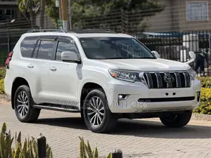 Toyota Land Cruiser Prado 2.8 2019 Pearl