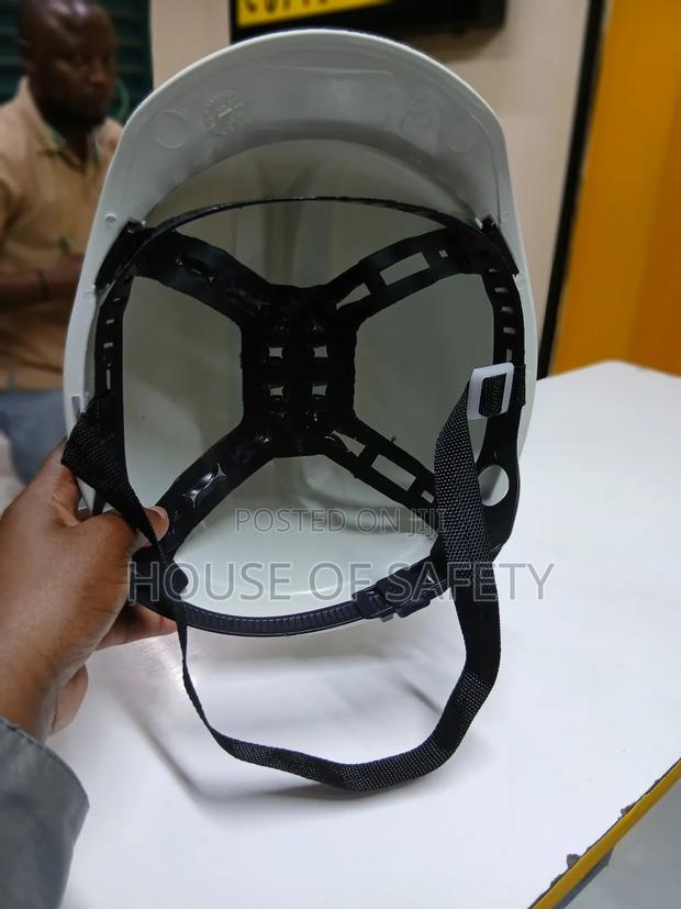 General Purpose Hard Hat In Bright White In Nairobi - thumbnail 3