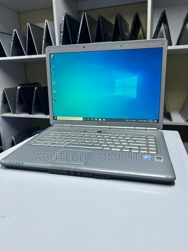 Laptop Dell Inspiron 1525 4GB Intel Celeron HDD 500GB - main view