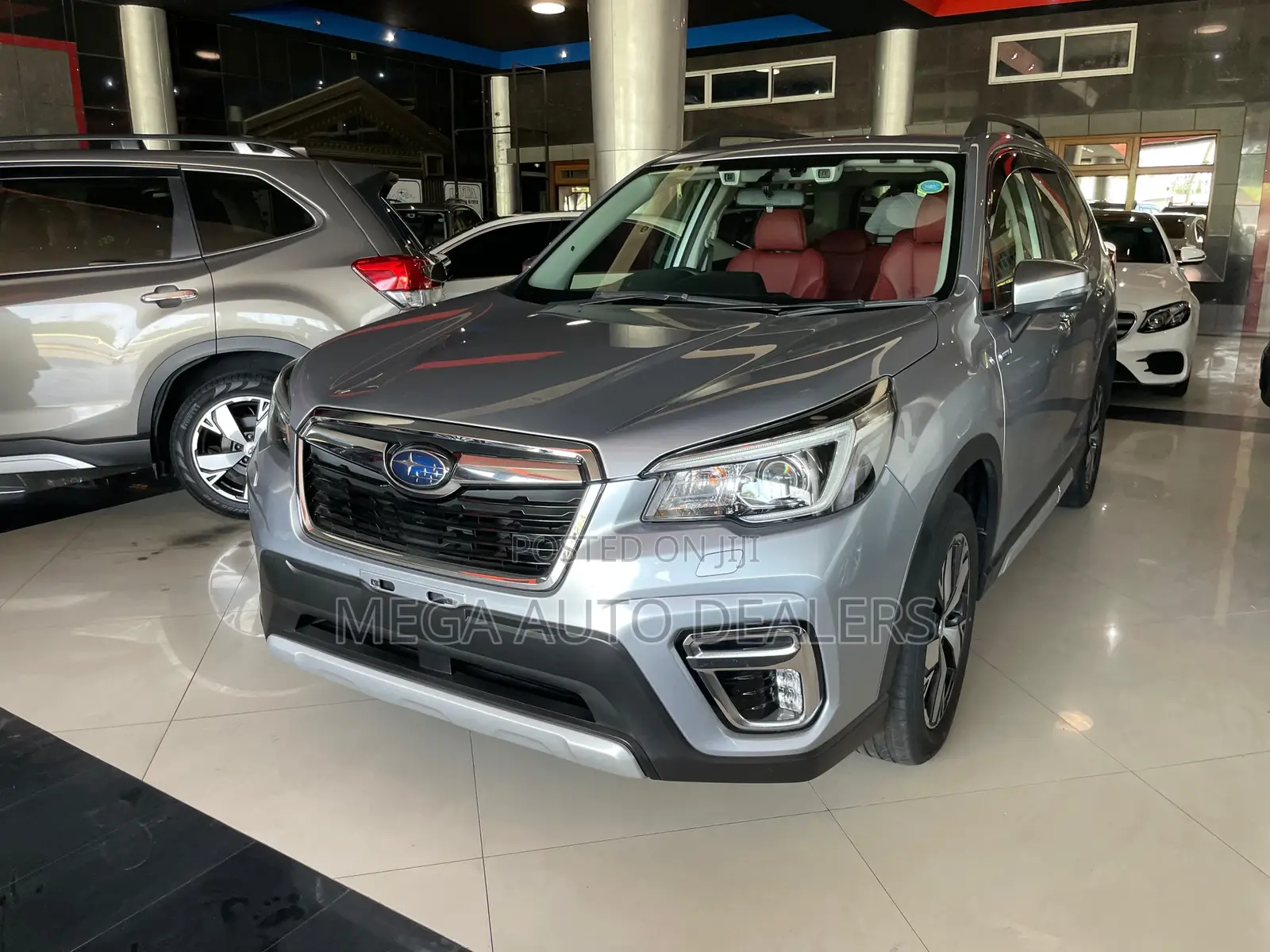 Subaru Forester 2019 Silver