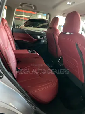 Subaru Forester 2019 Silver