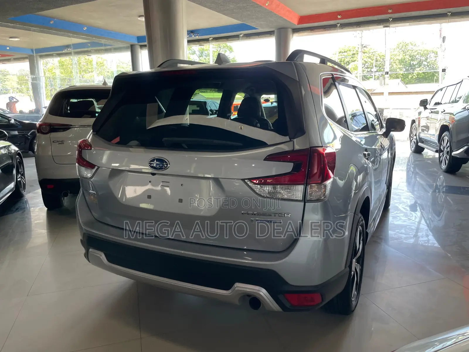 Subaru Forester 2019 Silver