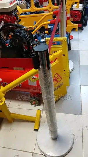 Retractable Bank Guardrail 3m