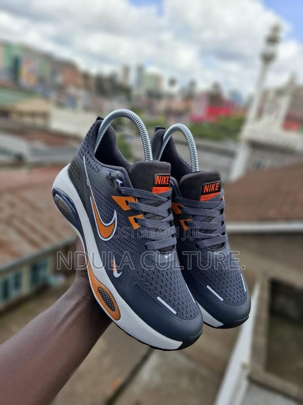 Nike Air Zoom Winflow - thumbnail 5