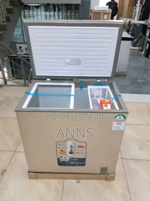 3stars 219 Litres Chest Freezer Ecomax*