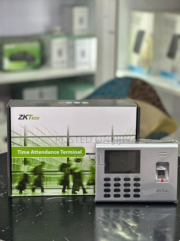 Clocking In Time Attendance Management Unit