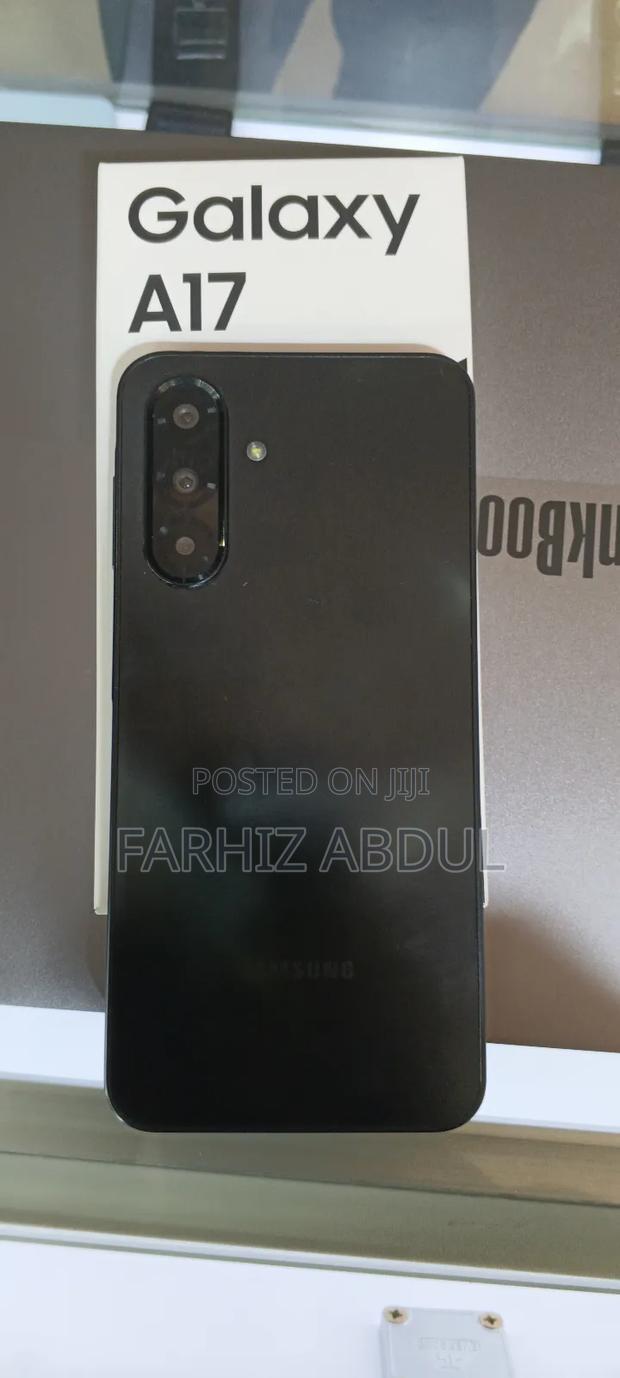 New Samsung Galaxy A17 256 GB Black - thumbnail 3
