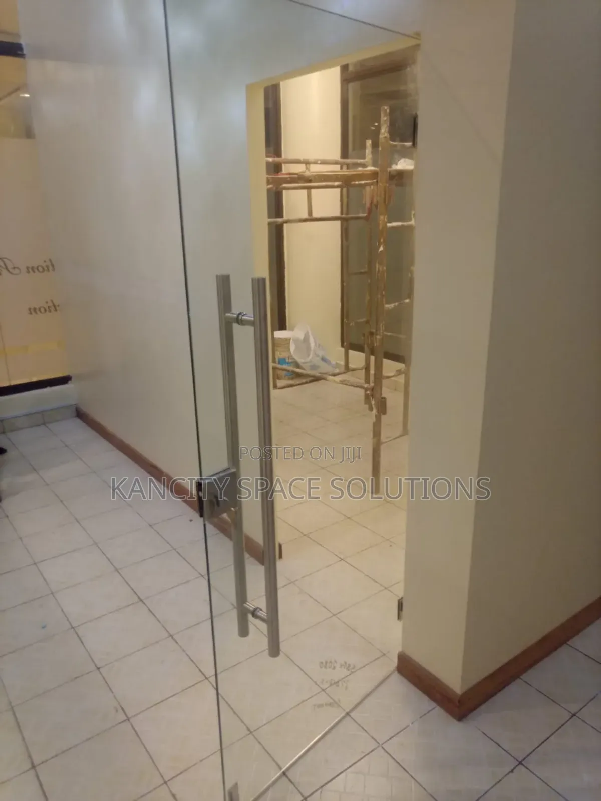 Toughened 10mm Glass Door