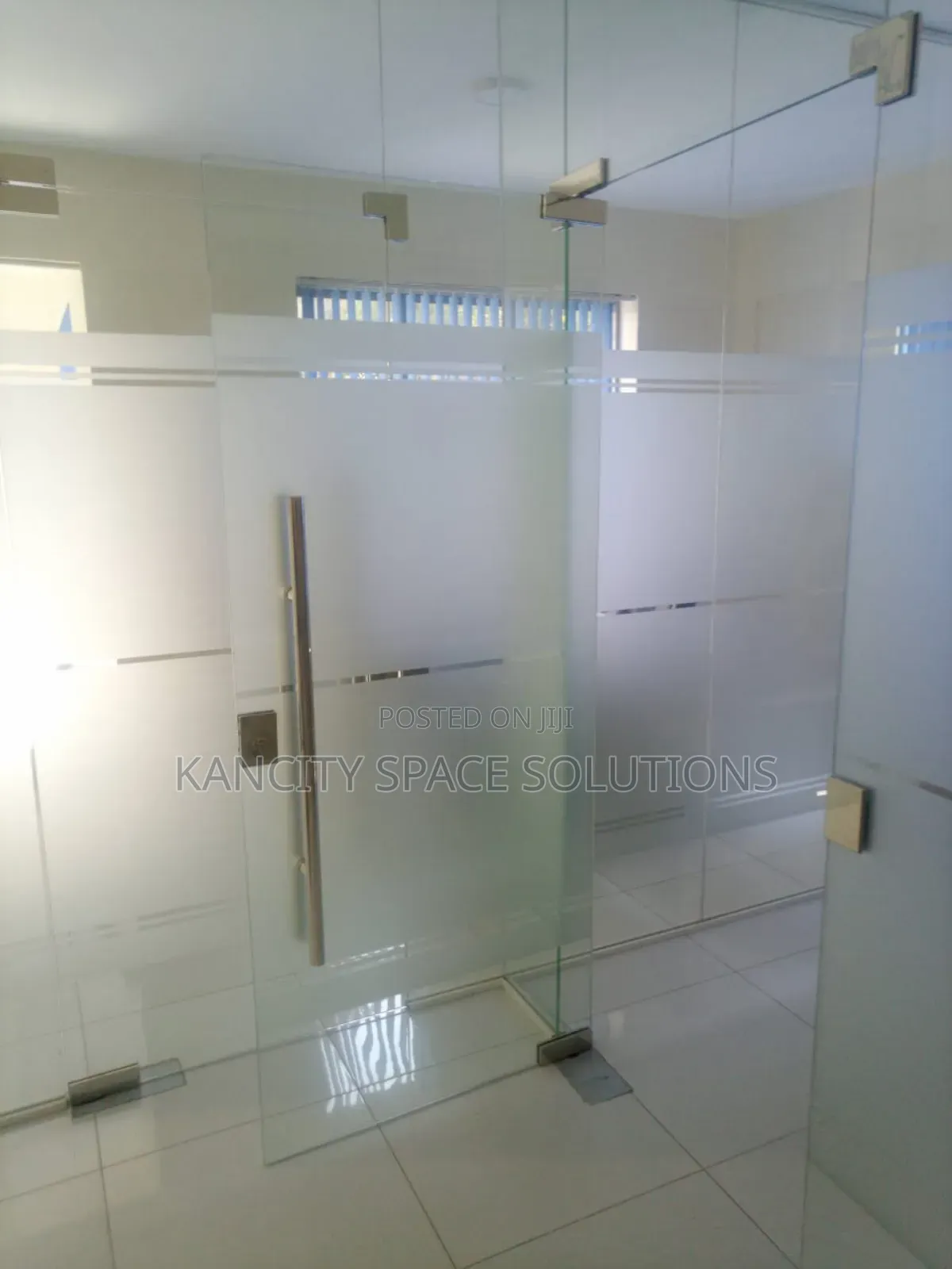 Toughened 10mm Glass Door