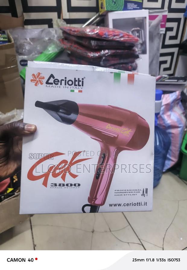 Zeriotti Gek 3800 Blow Dryer
