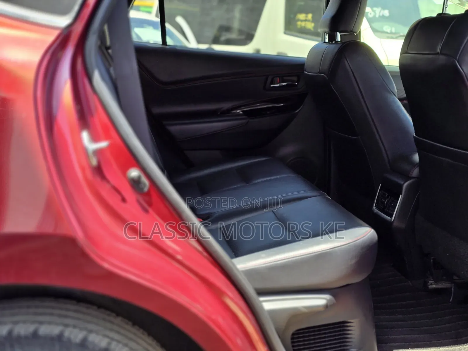 Toyota Harrier 2.0 Turbo 2019 Maroon