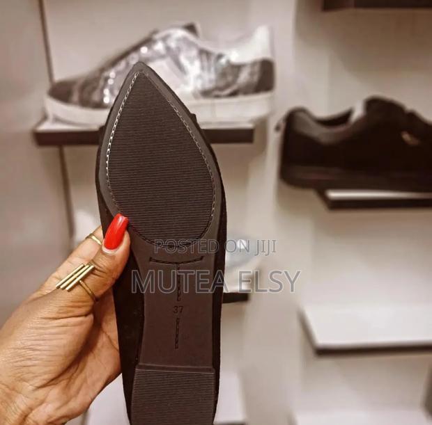 Black,Red,Maroon,Beige Grey Fancy Soft Suede Flats - thumbnail 3