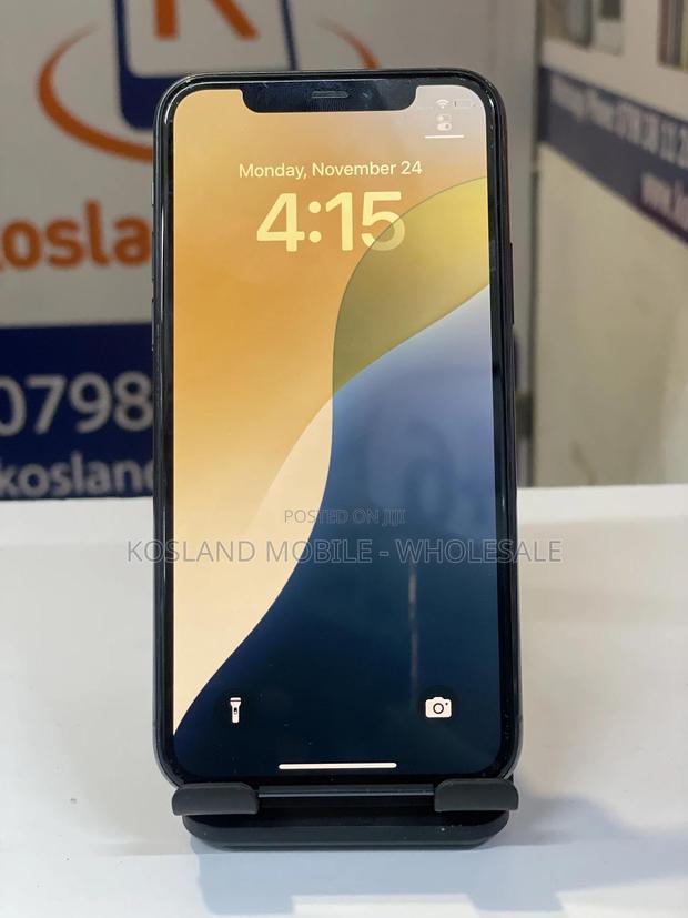 Apple iPhone 11 Pro 512 GB Gray - main view