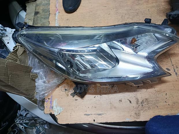 Ex Japan Headlight for Nissan Note 2012 - thumbnail 2