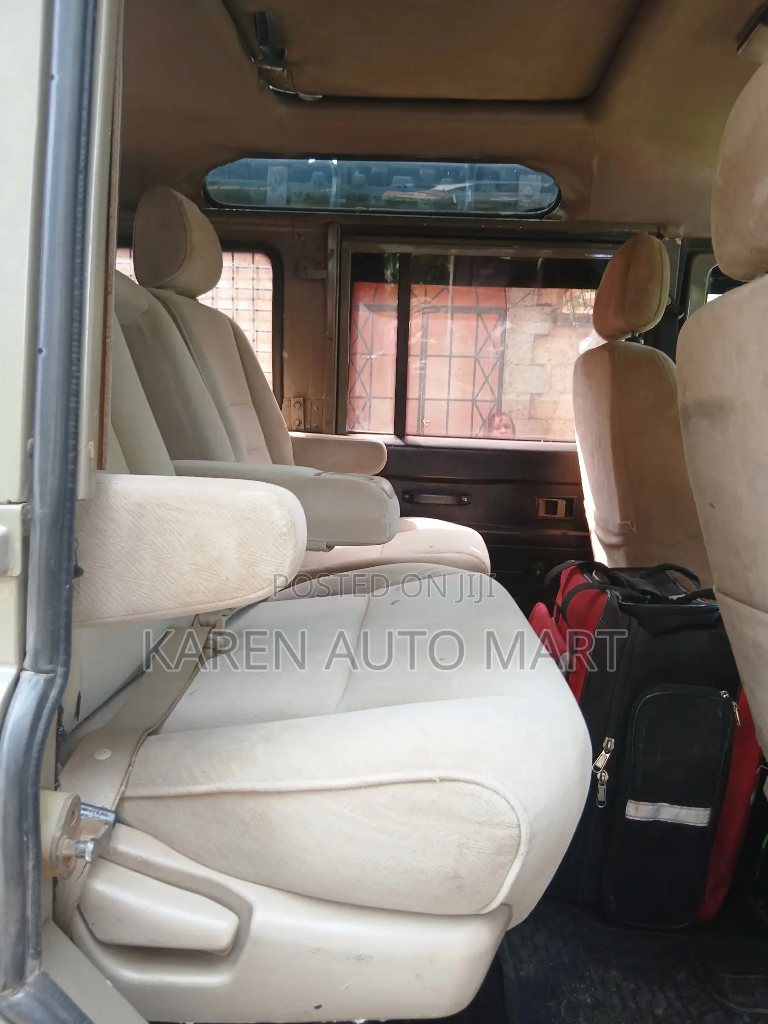 Land Rover Defender Puma 110 2.4 TD 2011 Green