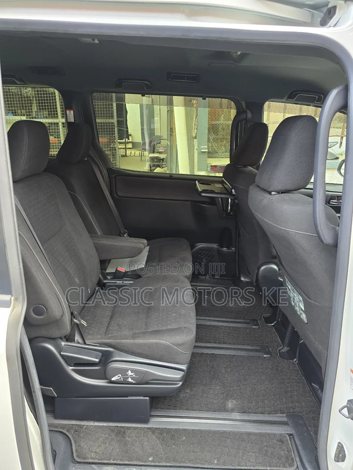 Toyota Voxy 2019 White