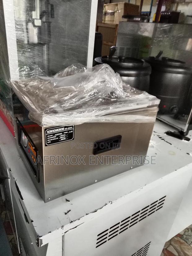 Household Vacuum Sealer – Keeps Food Fresh LongerRemoves Air.