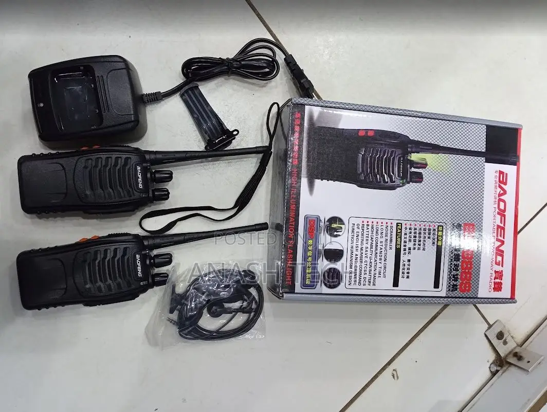Secured Handheld Walkie Talkie Security Radio Calls 3km Range