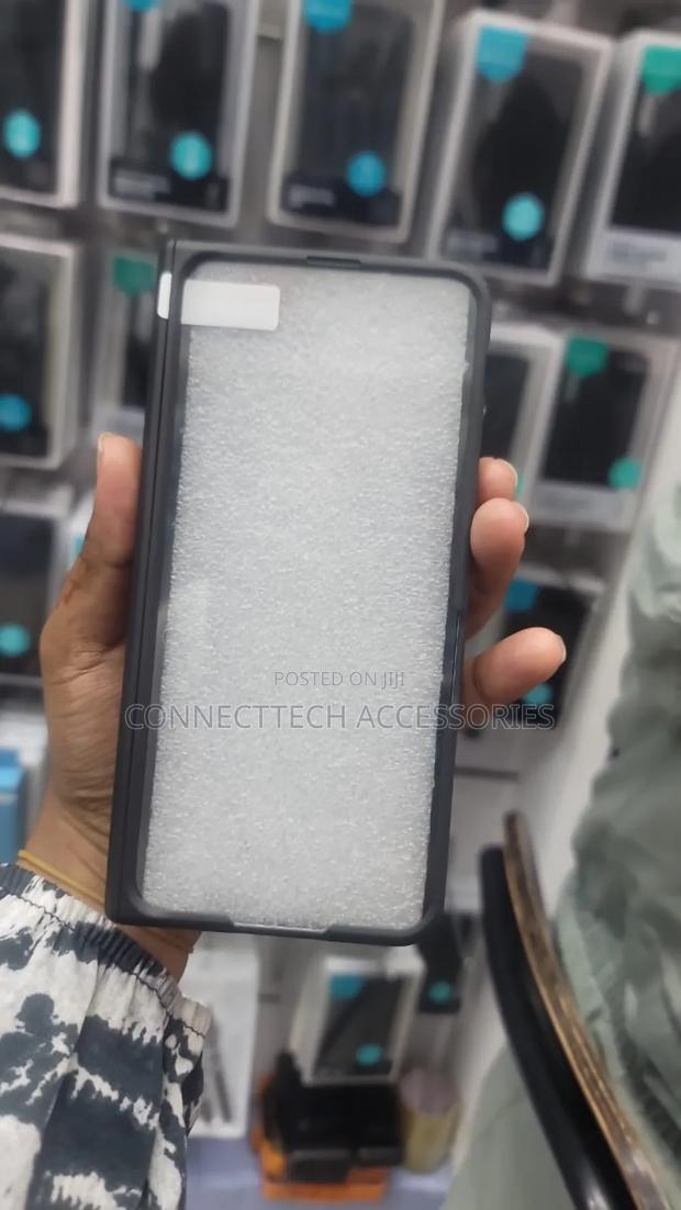 Oneplus Open Case - thumbnail 3