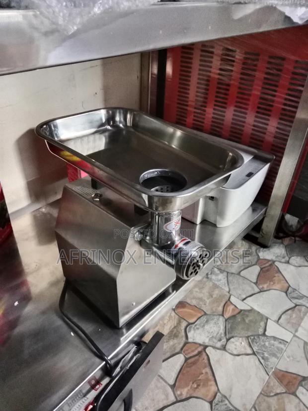 Capacity Meat Mincer
Perfect for High-Demand Environments. - main view