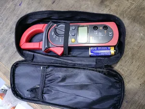 Digital Clamp Meter Uni-t Un200a