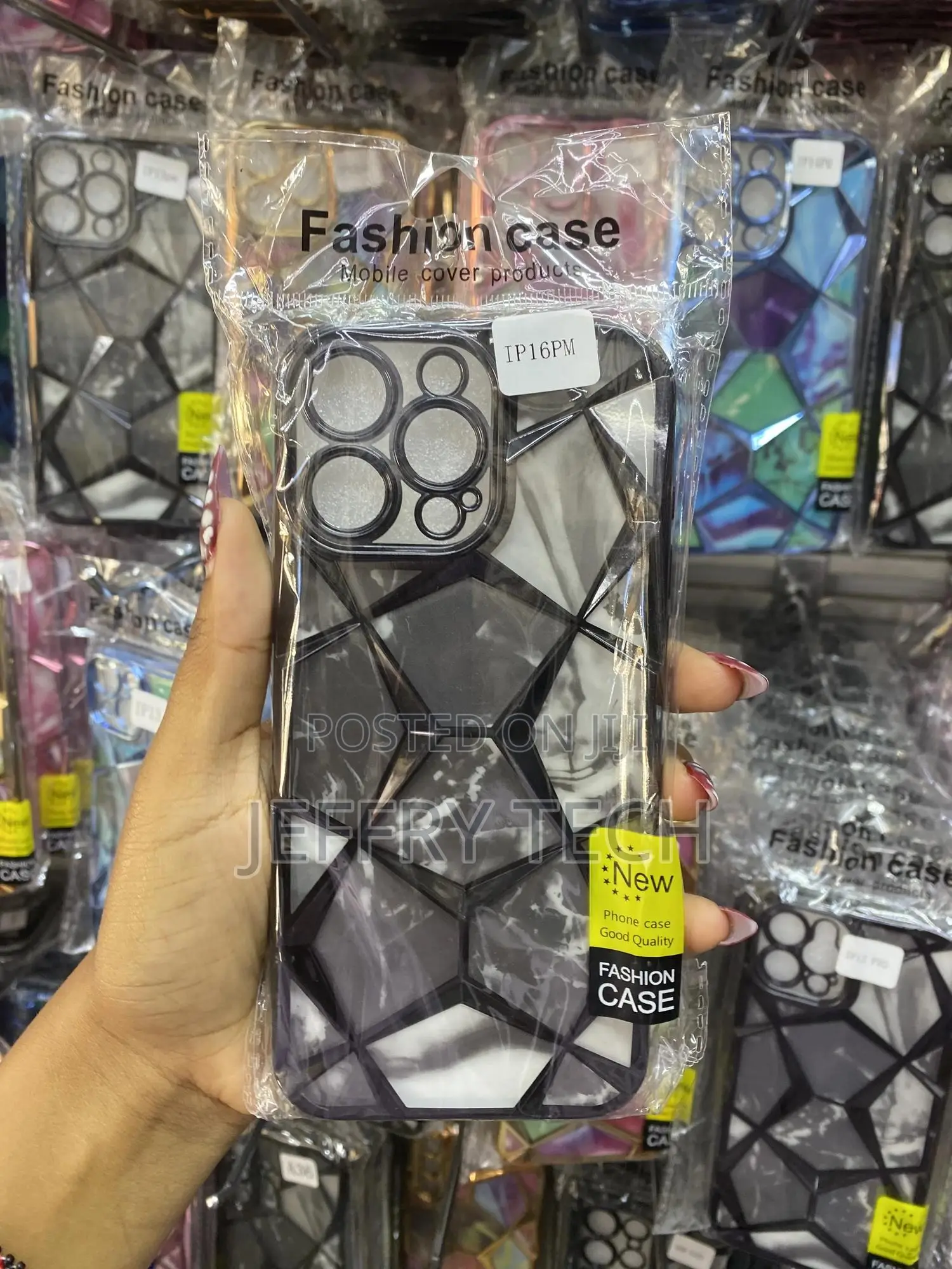 Giseax Diamond Cut Case for iPhone 16 Pro Max Geometric Marble Design